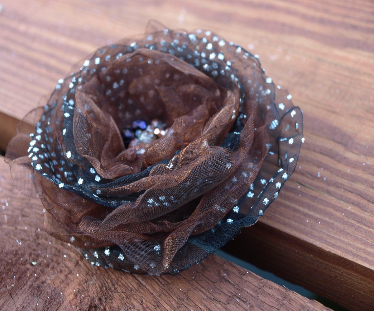 Květinová brož  Večernice 2