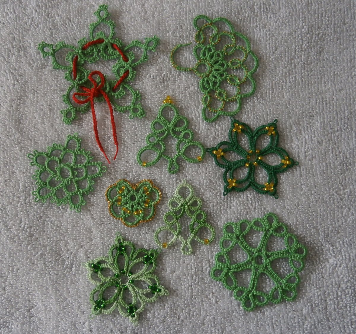 Vánoční frivolitkové ozdoby  