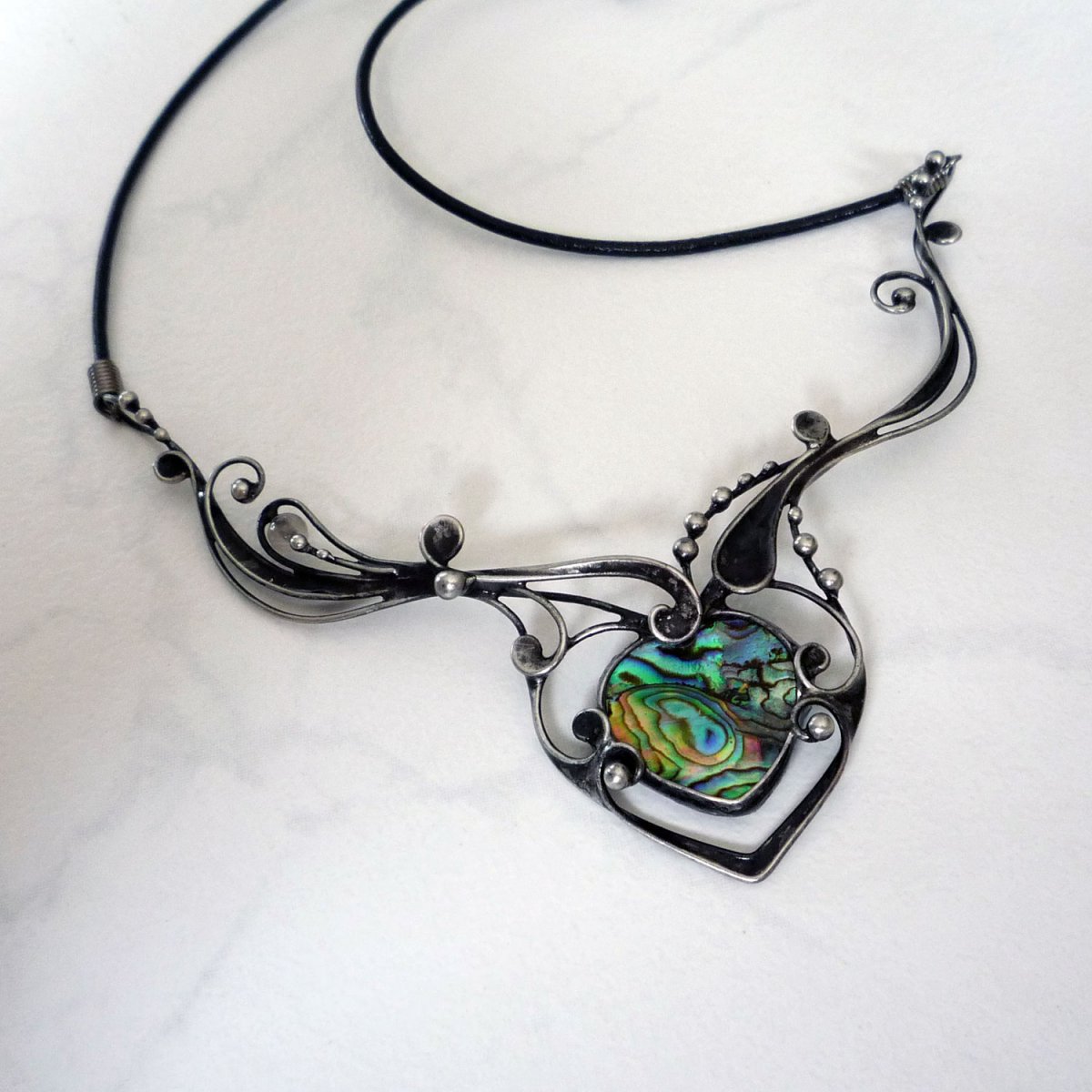 Paua mušle - náhrdelník