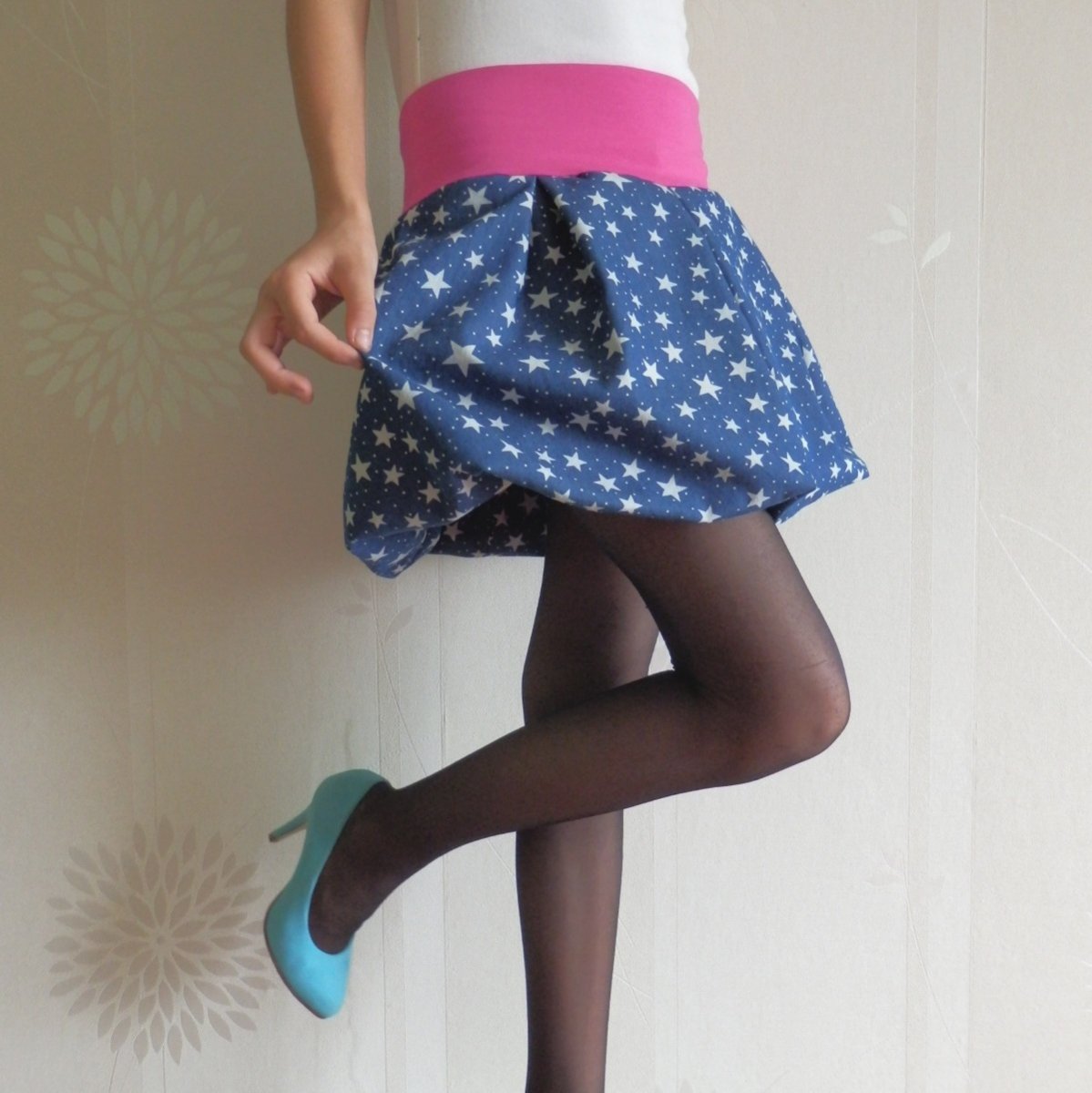 *Riflová sukýnka + nákrčník*