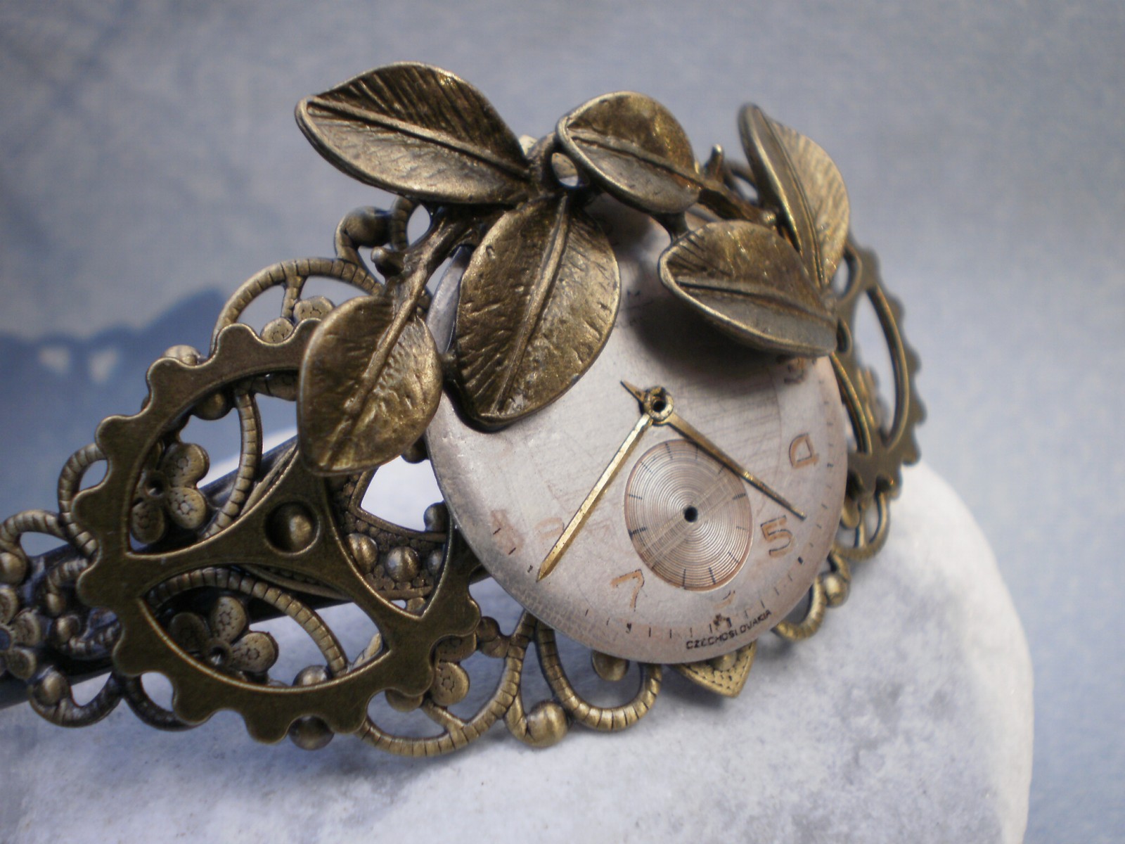 Steampunkový zdobený náramek - bronz