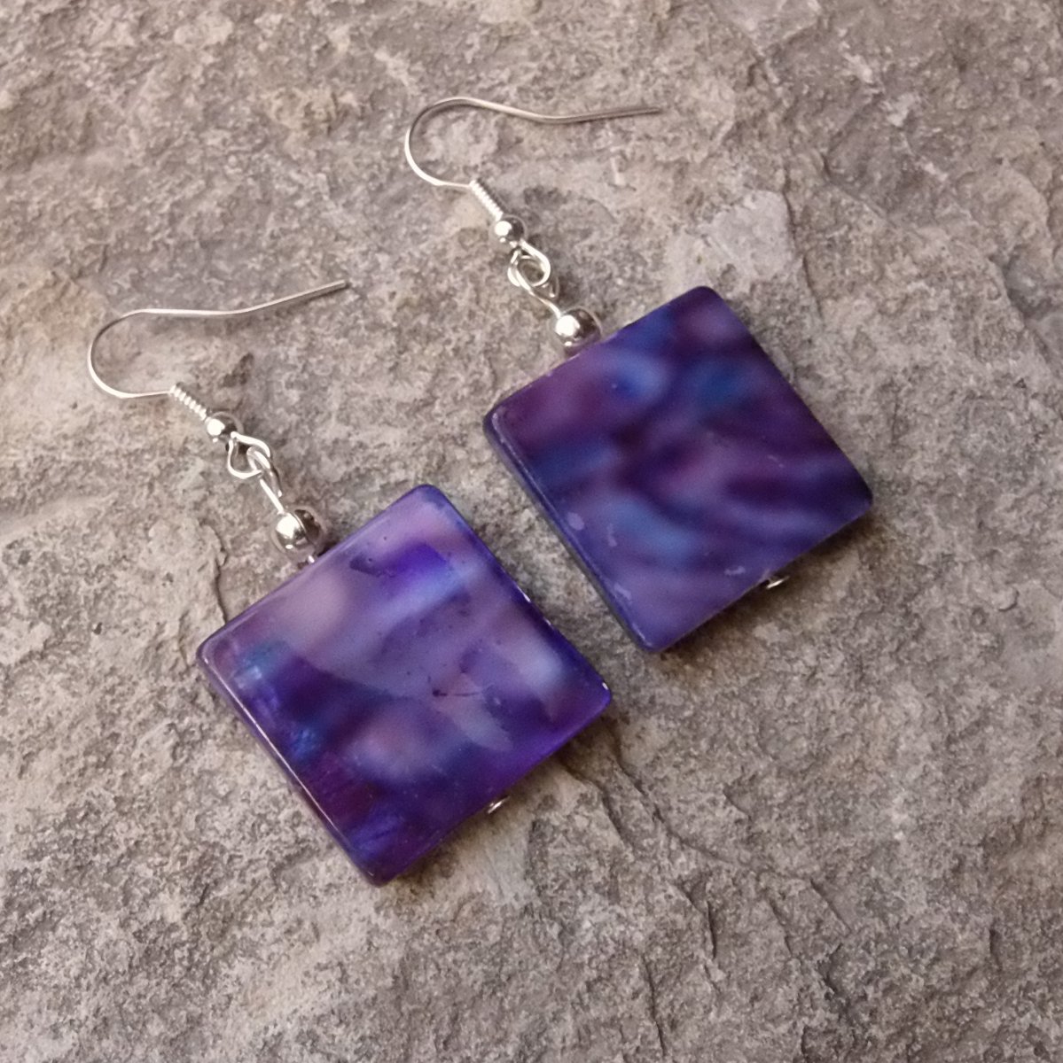 Fialové čtverečky