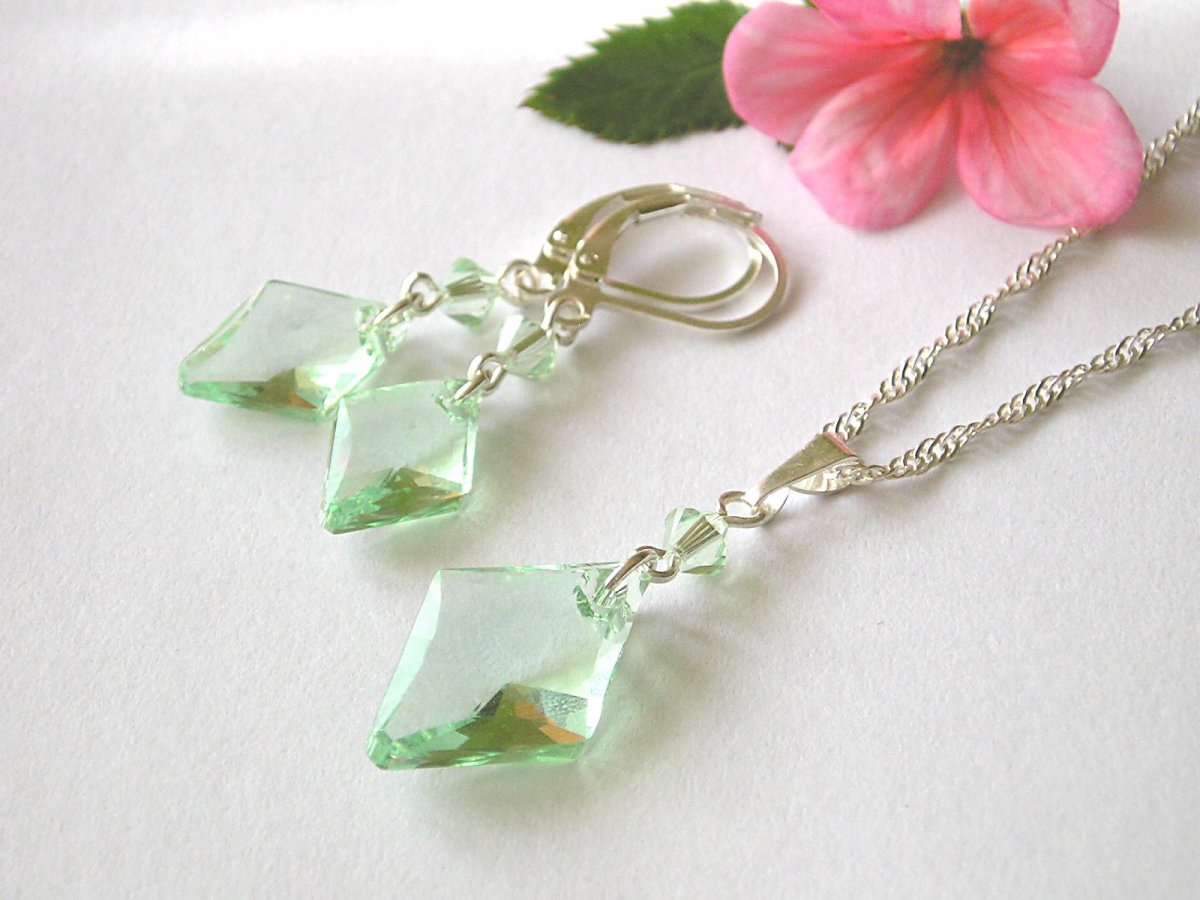 Swarovski sada Rhombus Chrysolite