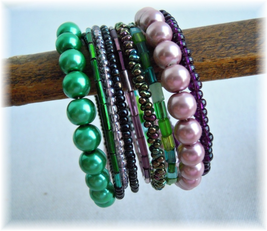 náramek s perličkami