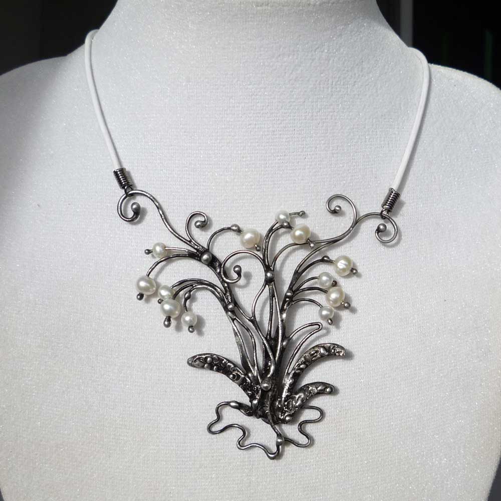 Konvalinky - náhrdelník