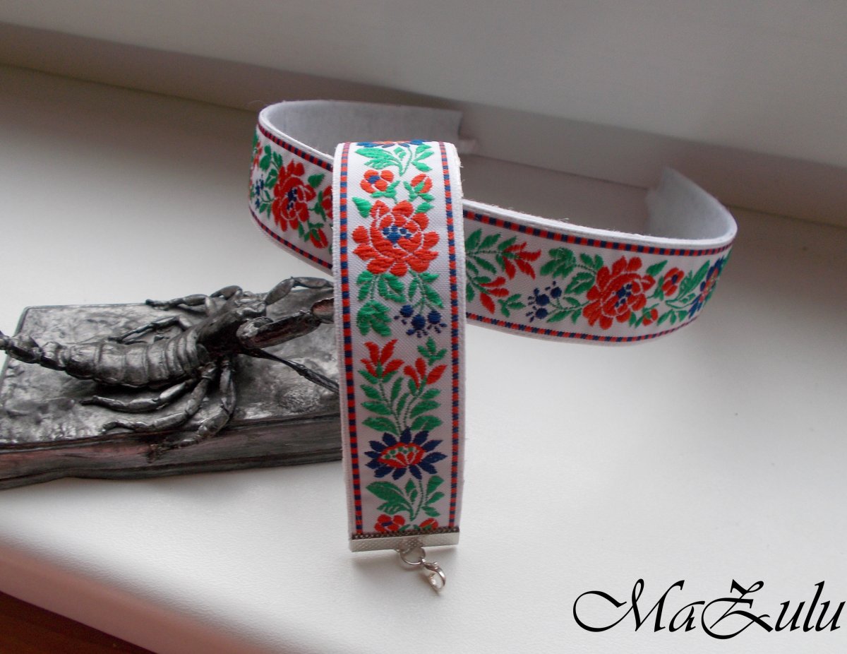 folklórní čelenka  a náramek