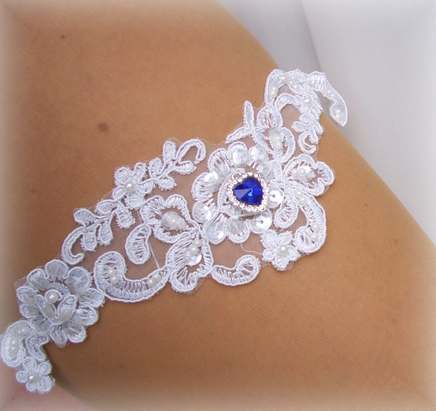 PODVAZEK - KRAJKOVÝ SVATEBNÍ modré srdíčko