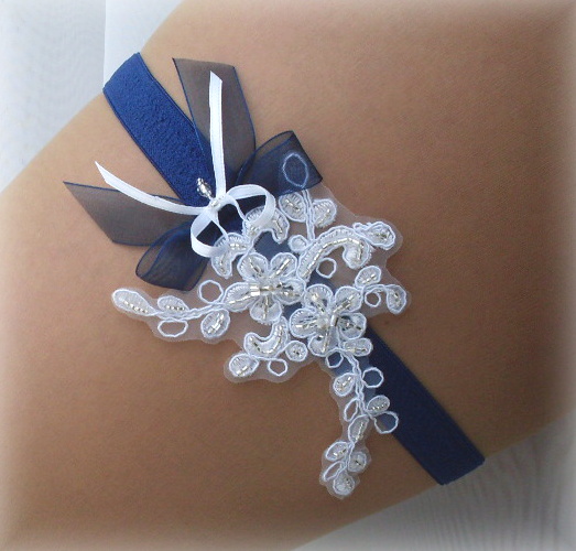  PODVAZEK -  krajkový SVATEBNÍ 