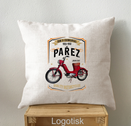 Polštář s potiskem Jawa 550 Pařez vintáž-červený