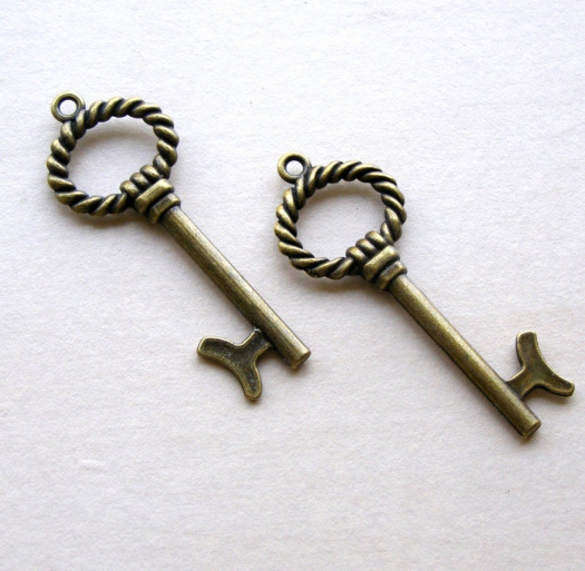 Přívěsek kovový klíč, 52 mm, 1 ks