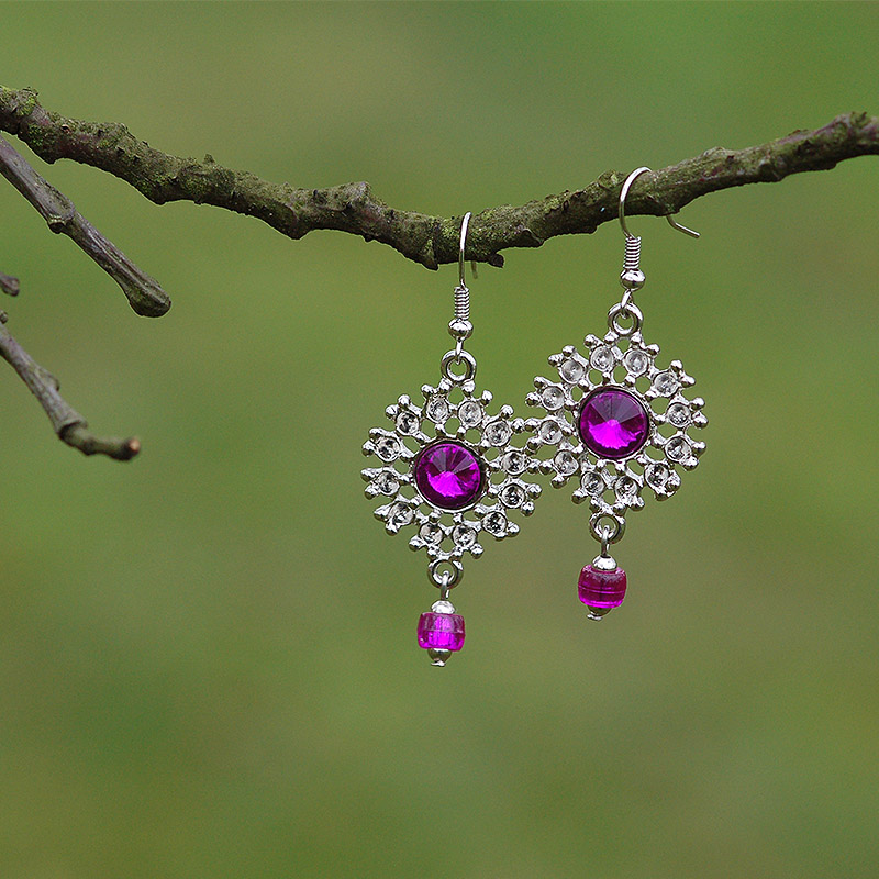 Swarovski fuchsiové