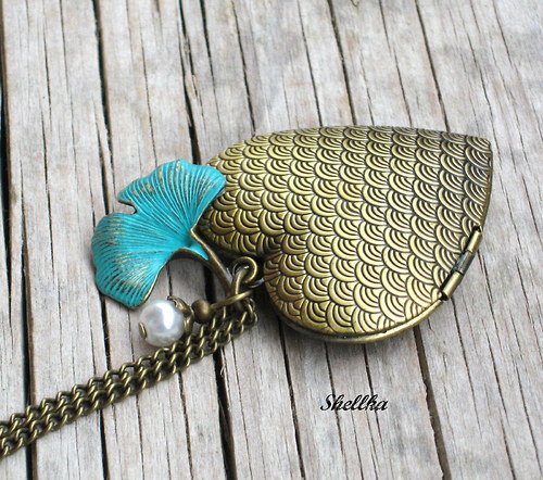 Náhrdelník srdíčko s ginko listem