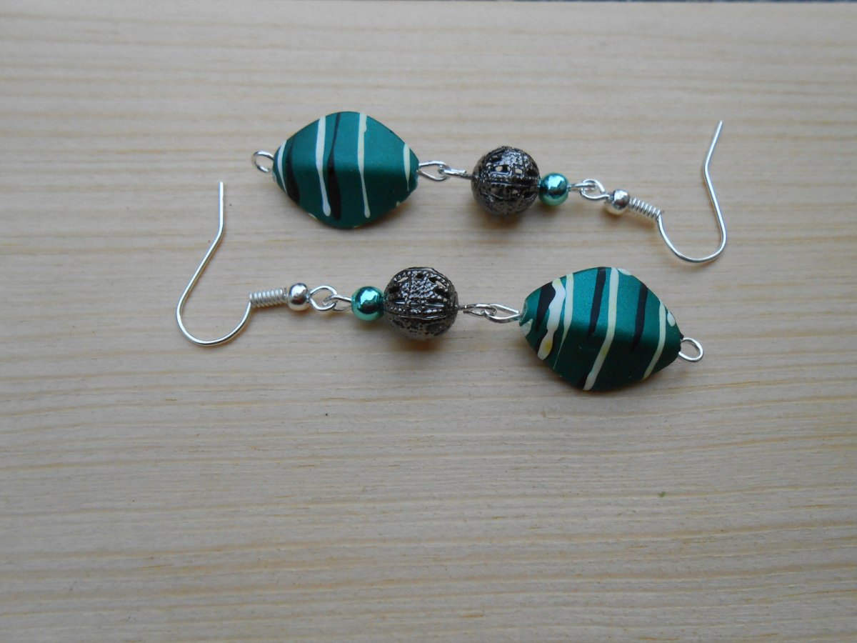 Náušnice zelená + bílá + černá (790/15)