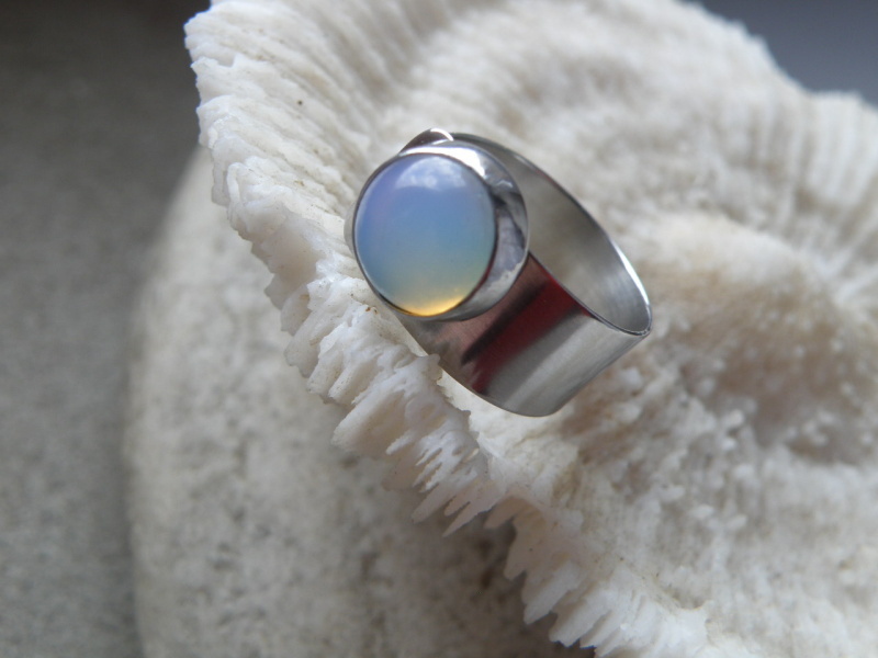 Prsten- opalit v nerezu