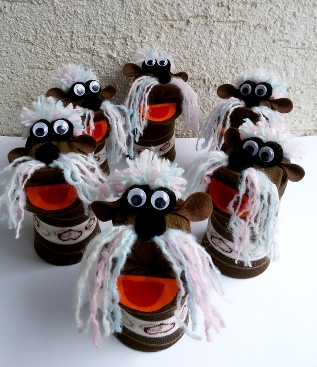 Maňásek ponožkáček fousáč obecný . č.970