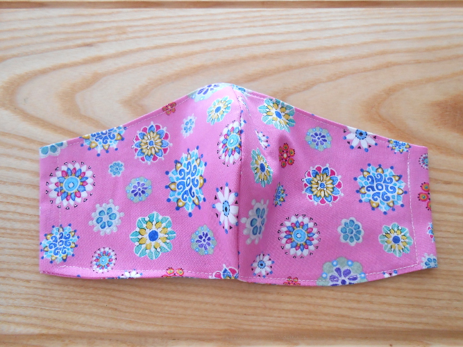 Rouška růžová s mandalami (165/20)