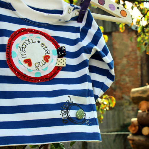 Námořnické-MILUJU MÁMU,ONA MILUJE MĚ 