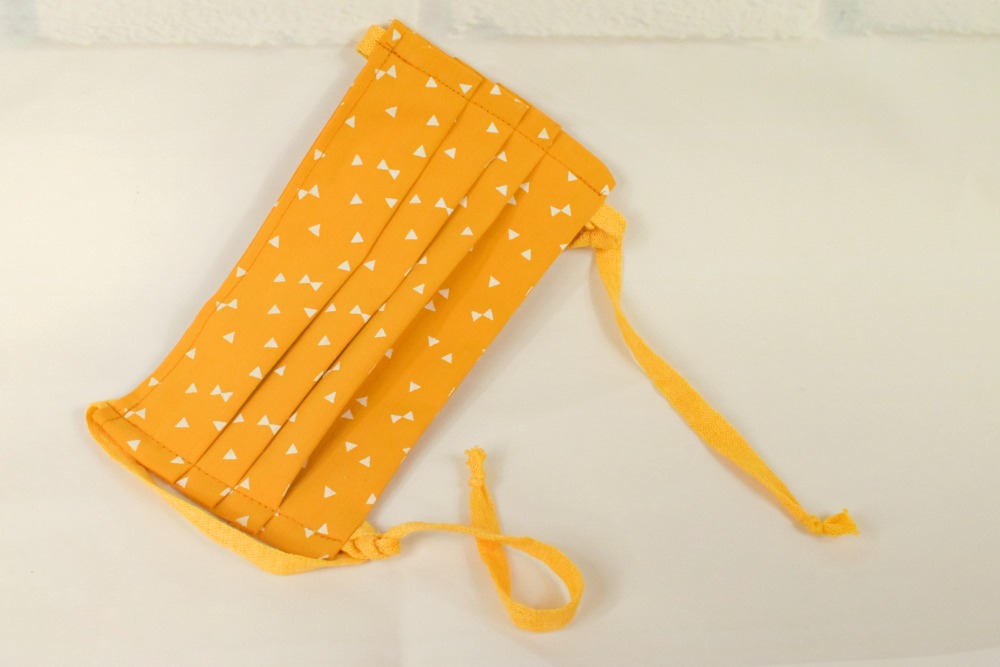 Rouška bez zavazování hořčicová