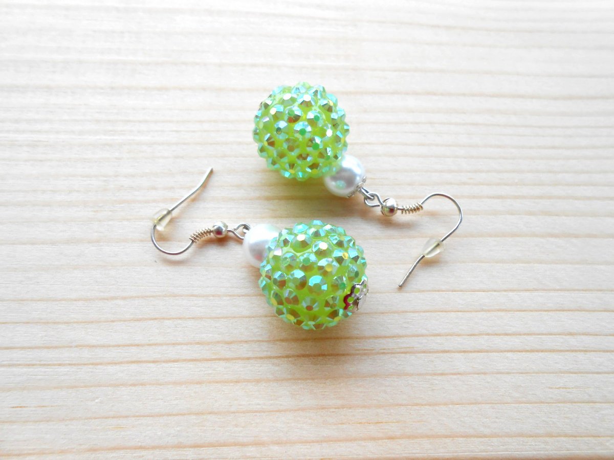 Náušnice zelené AB efekt (339/15)