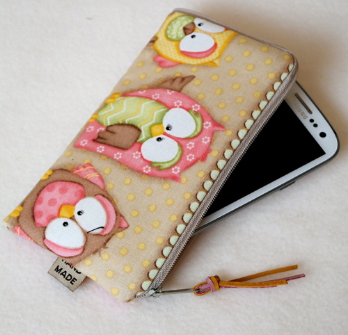 RŮŽOVÉ SOVY - obal na mobil