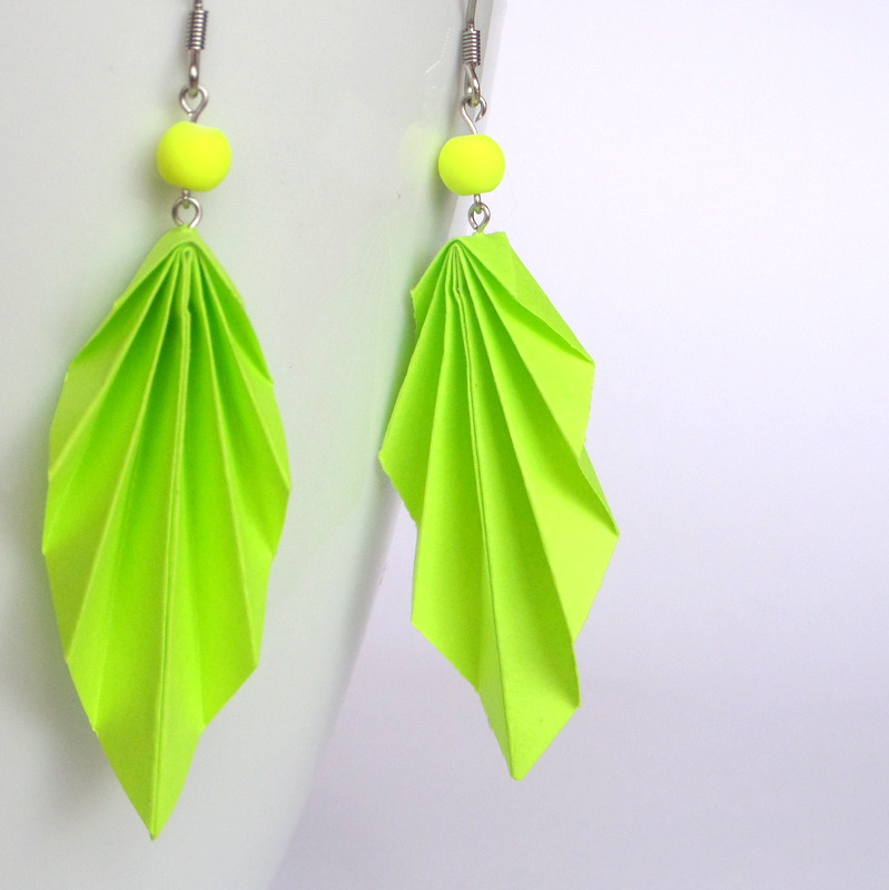 Neonový záblesk - origami náušnice