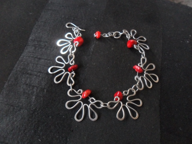 Náramek TEPALKY 56.  