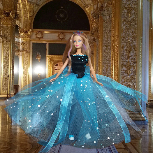 tyrkysové šatičky pro Barbie
