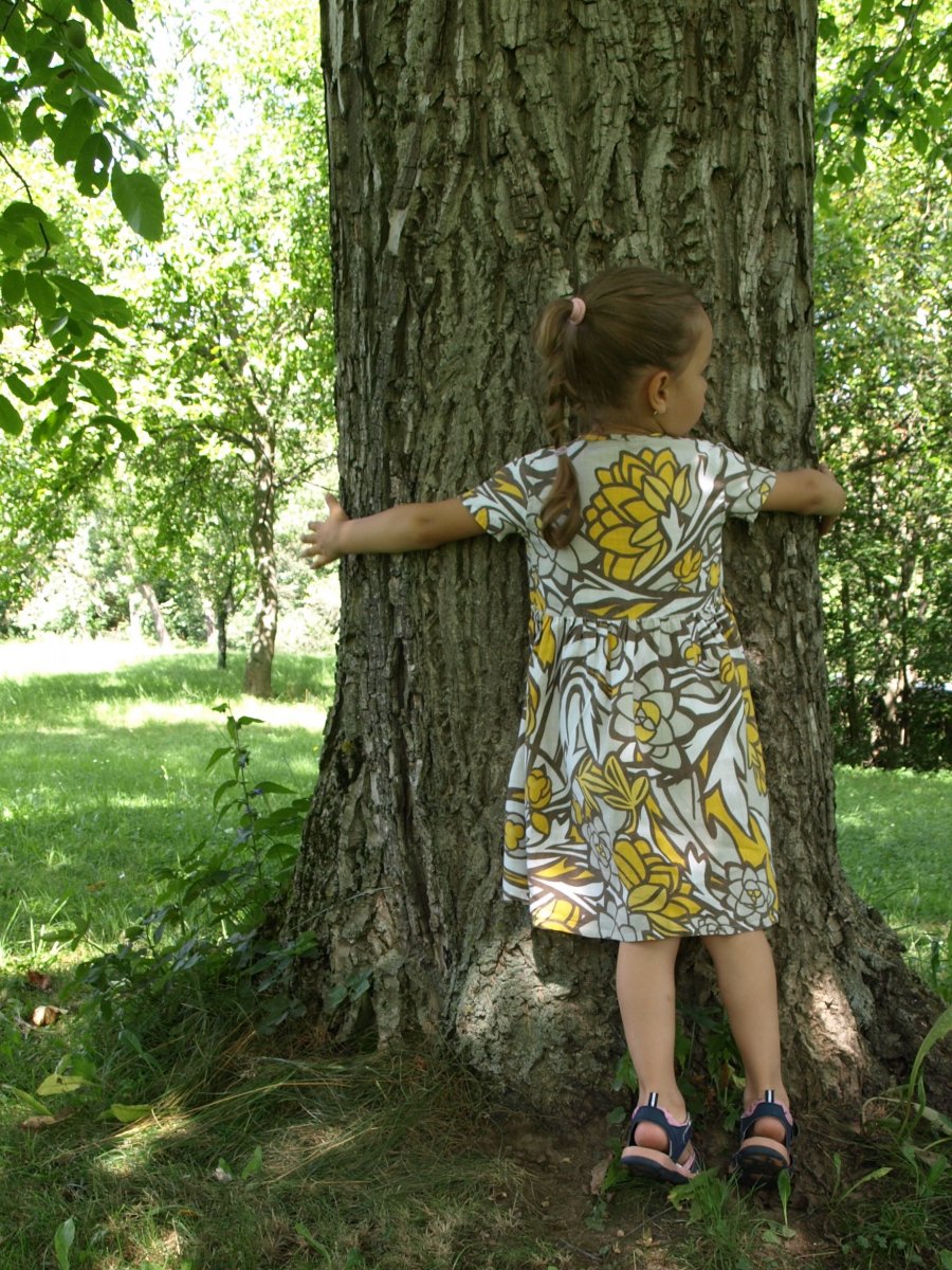 Lněné šaty s květy