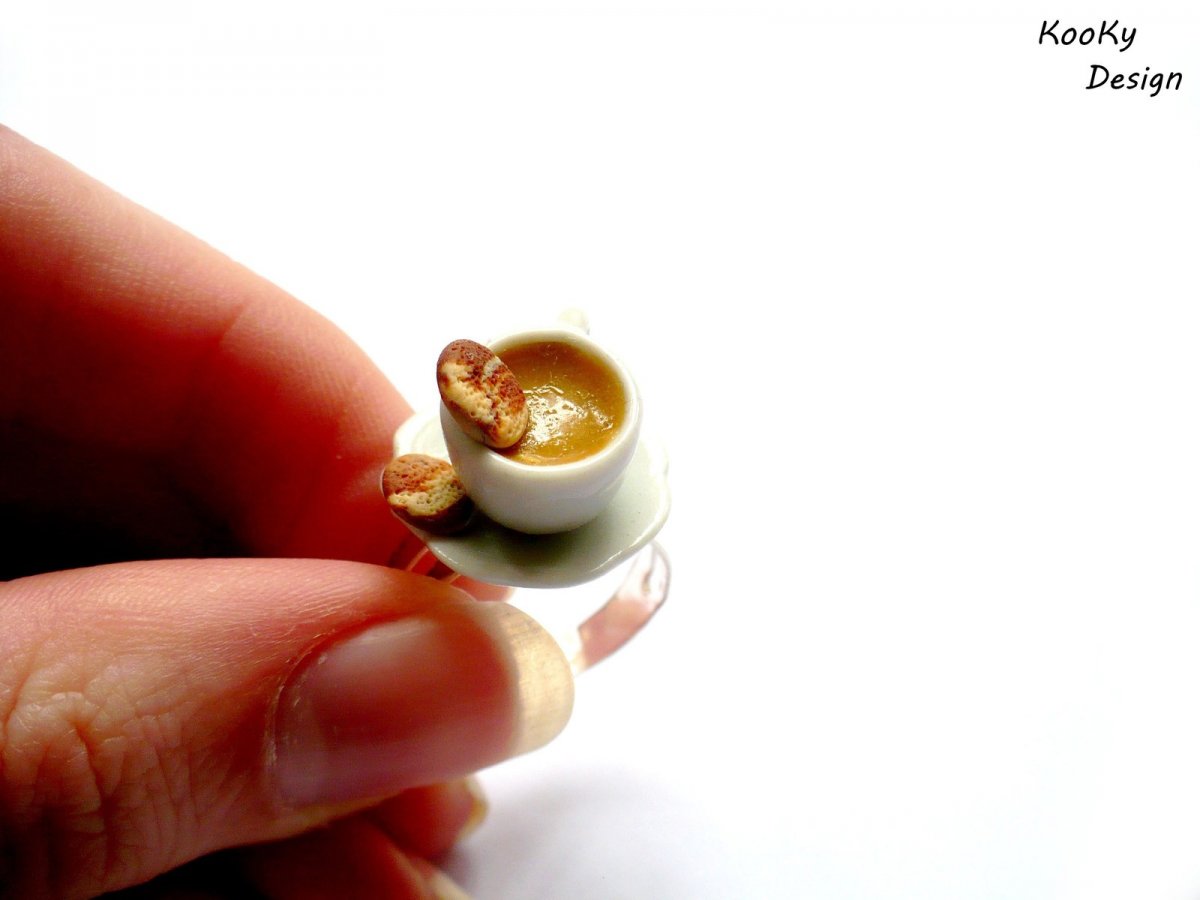 Prstýnek - kafe se sušenkou