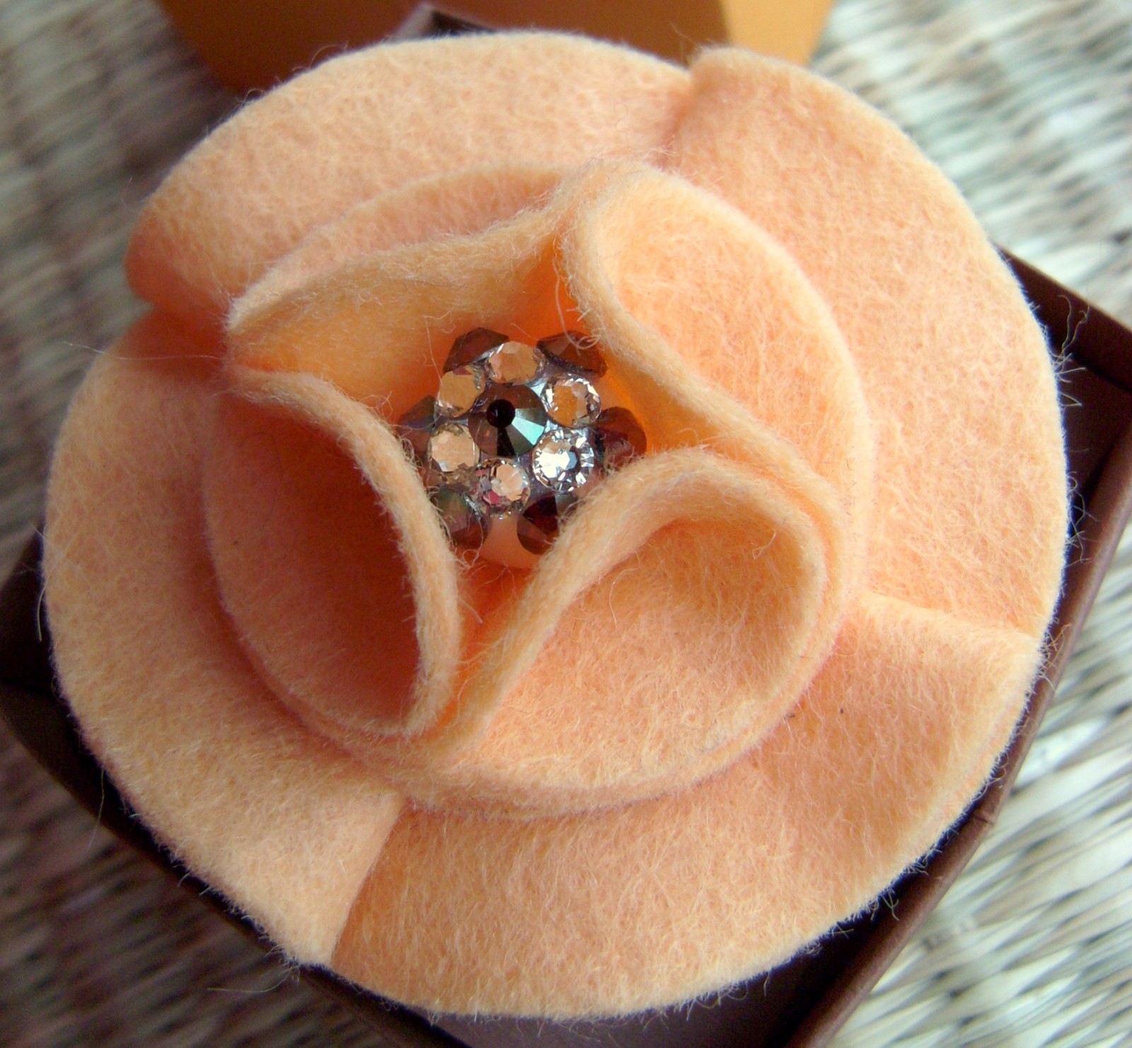 Twistka - Jemně meruňková