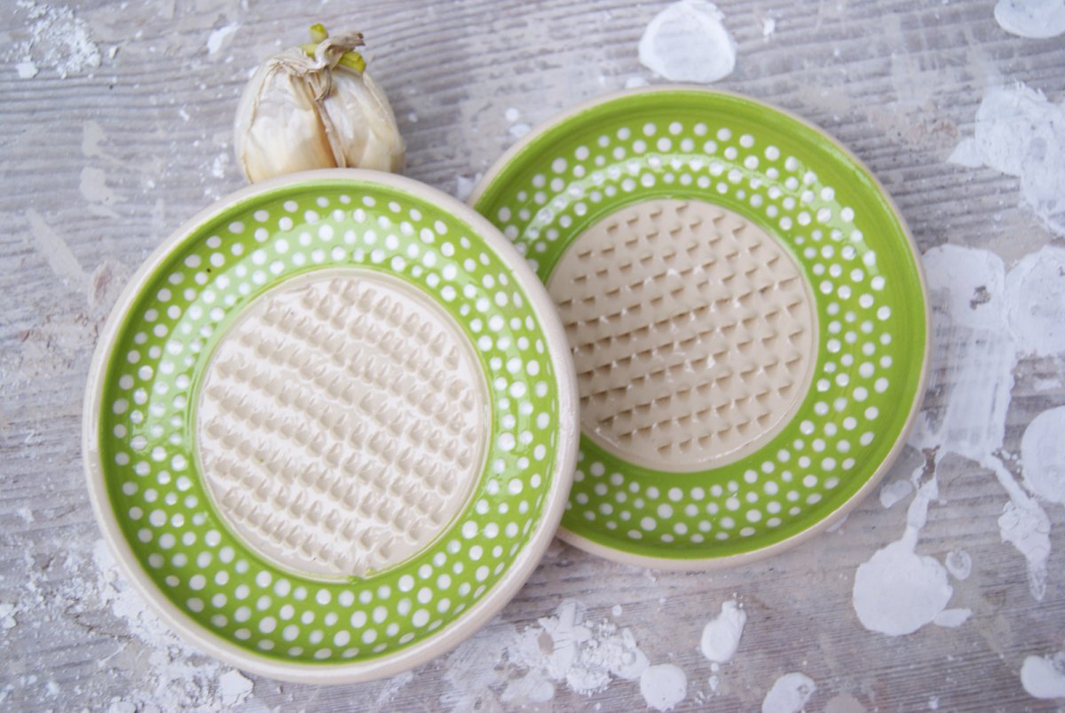 Strouhátko na česnek hráškové