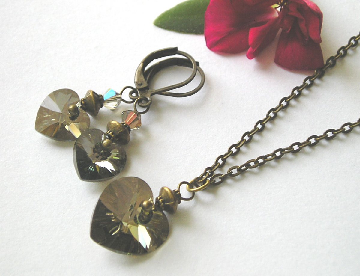 Swarovski sada Iridescent Green ( 10+14 )