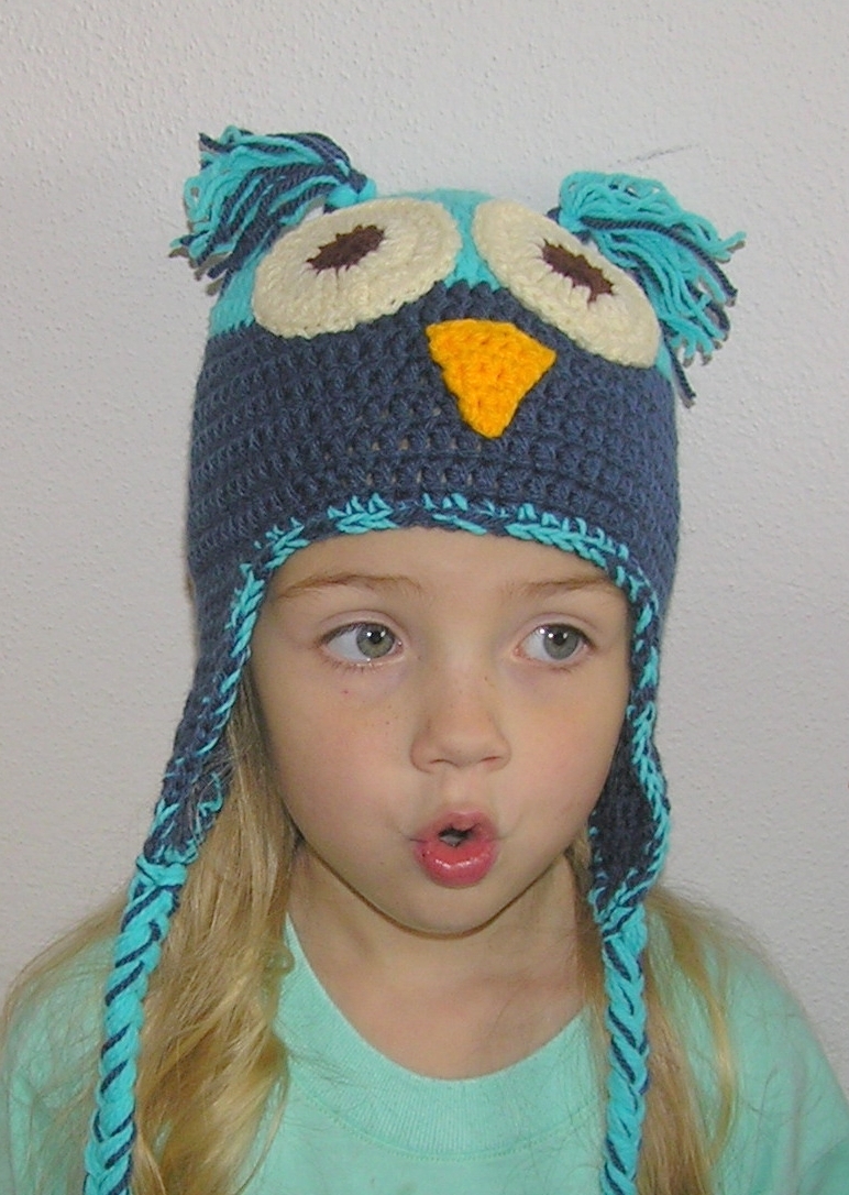 Háčkovaná čepice ušanka SOVA 2