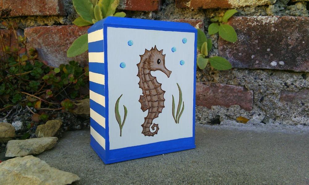 Malovaná pokladnička - mořský koník - SKLADEM