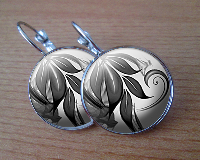 COOL VISACÍ NÁUŠNICE - Stříbrné květy