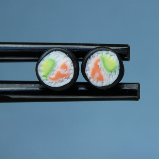 Sushi náušnice pecky