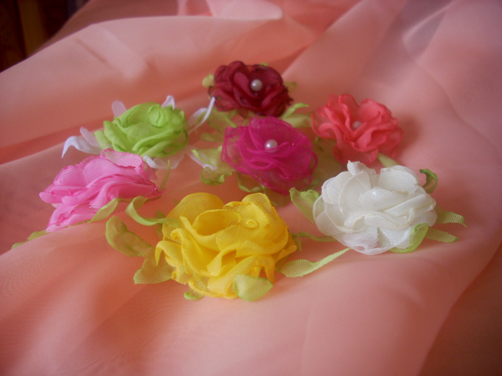 svatební vývazky kytičky