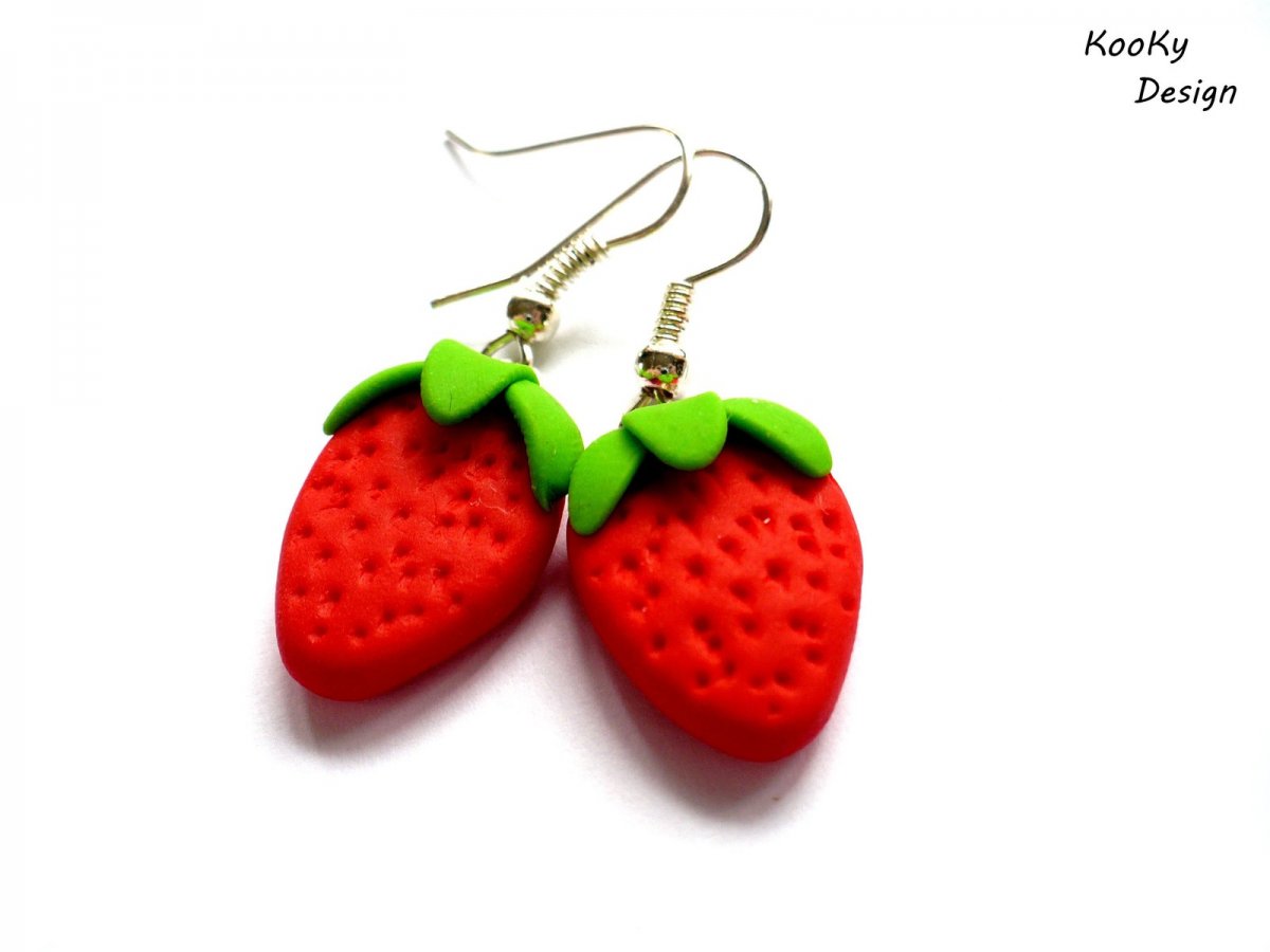 Visací náušnice - jahody