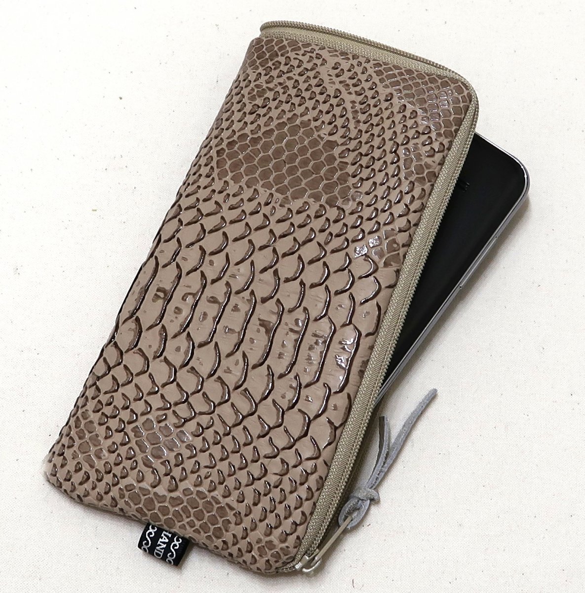 HADÍ KŮŽE BÉŽOVÁ  - obal na mobil