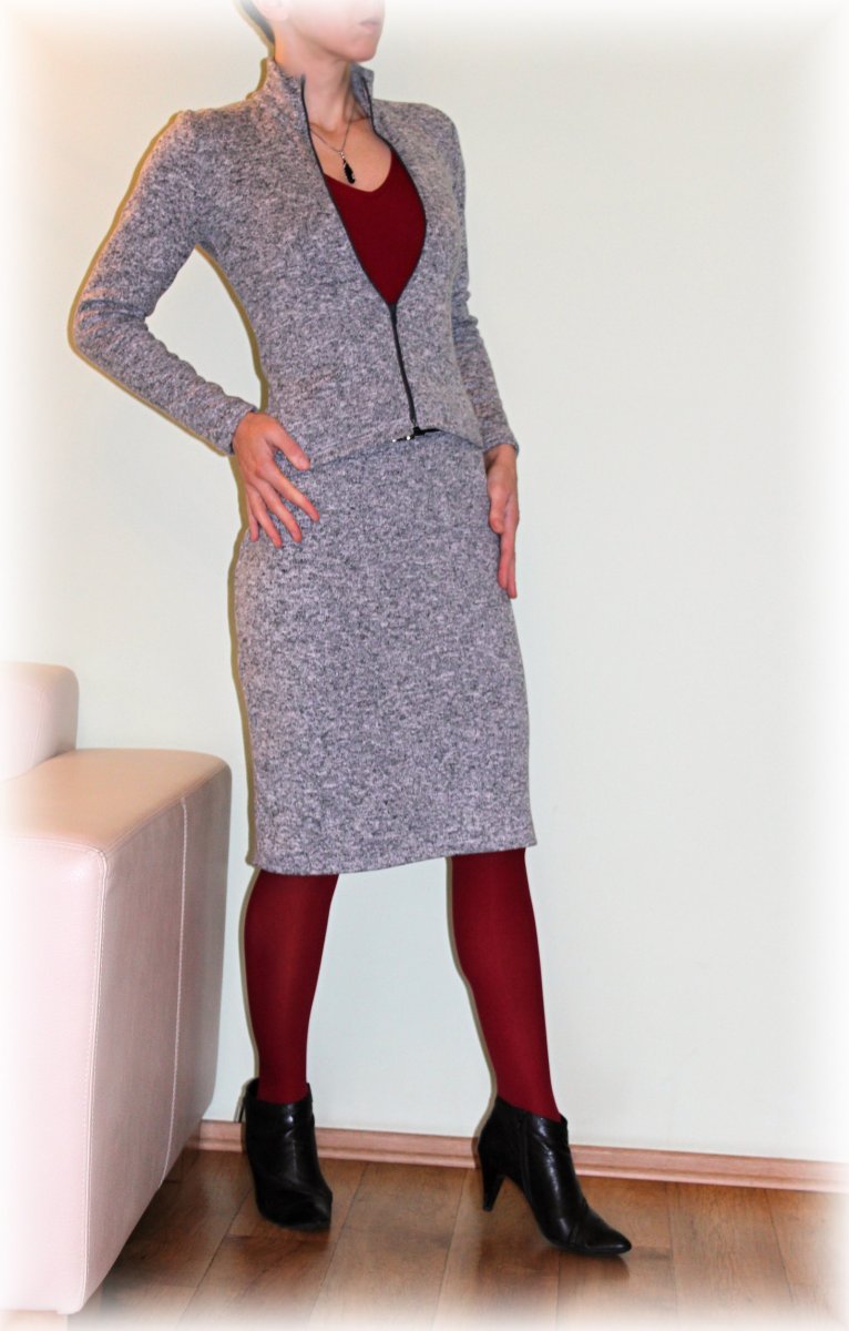 Cenově výhodný set-kabátek+sukně