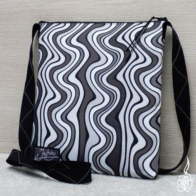 Originální černobílá taška Vlnky