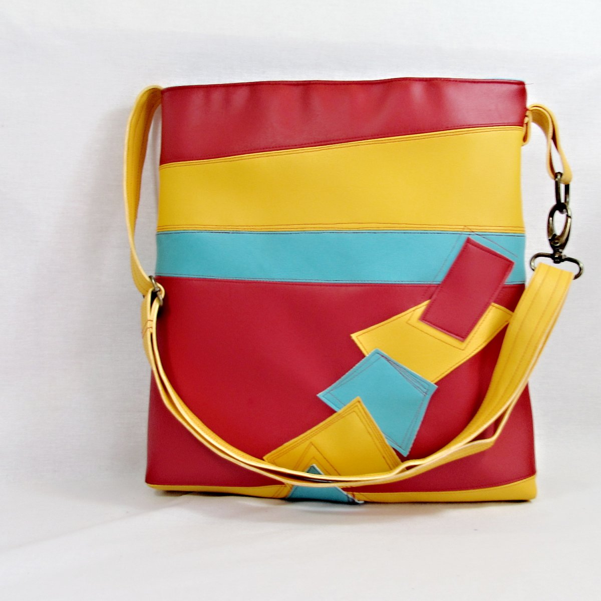 kabelka koženková pestrobarevná