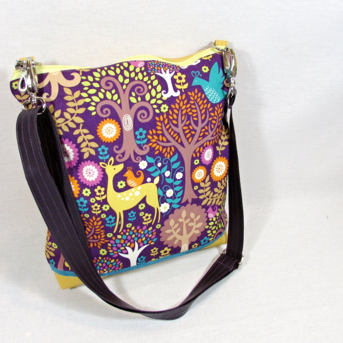 mini kabelka-divoký les