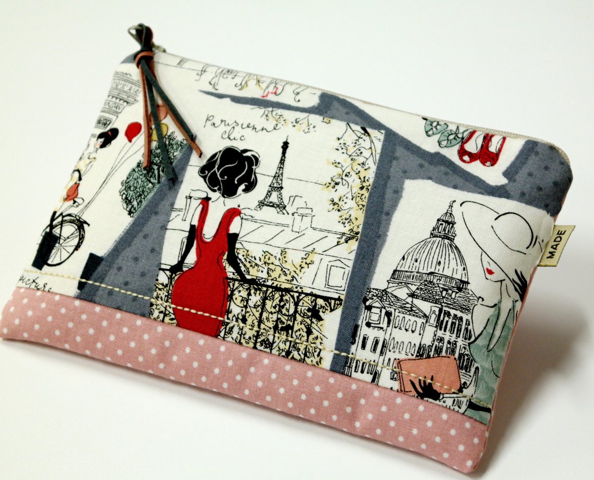 POHLED NA PAŘÍŽ - taštička