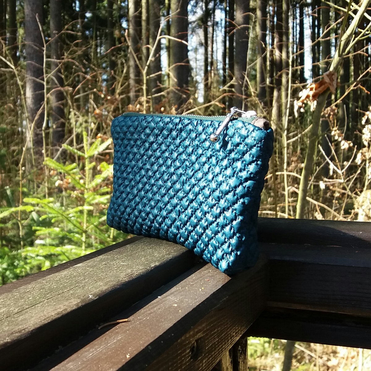 Prošívaná kosmetická taštička 