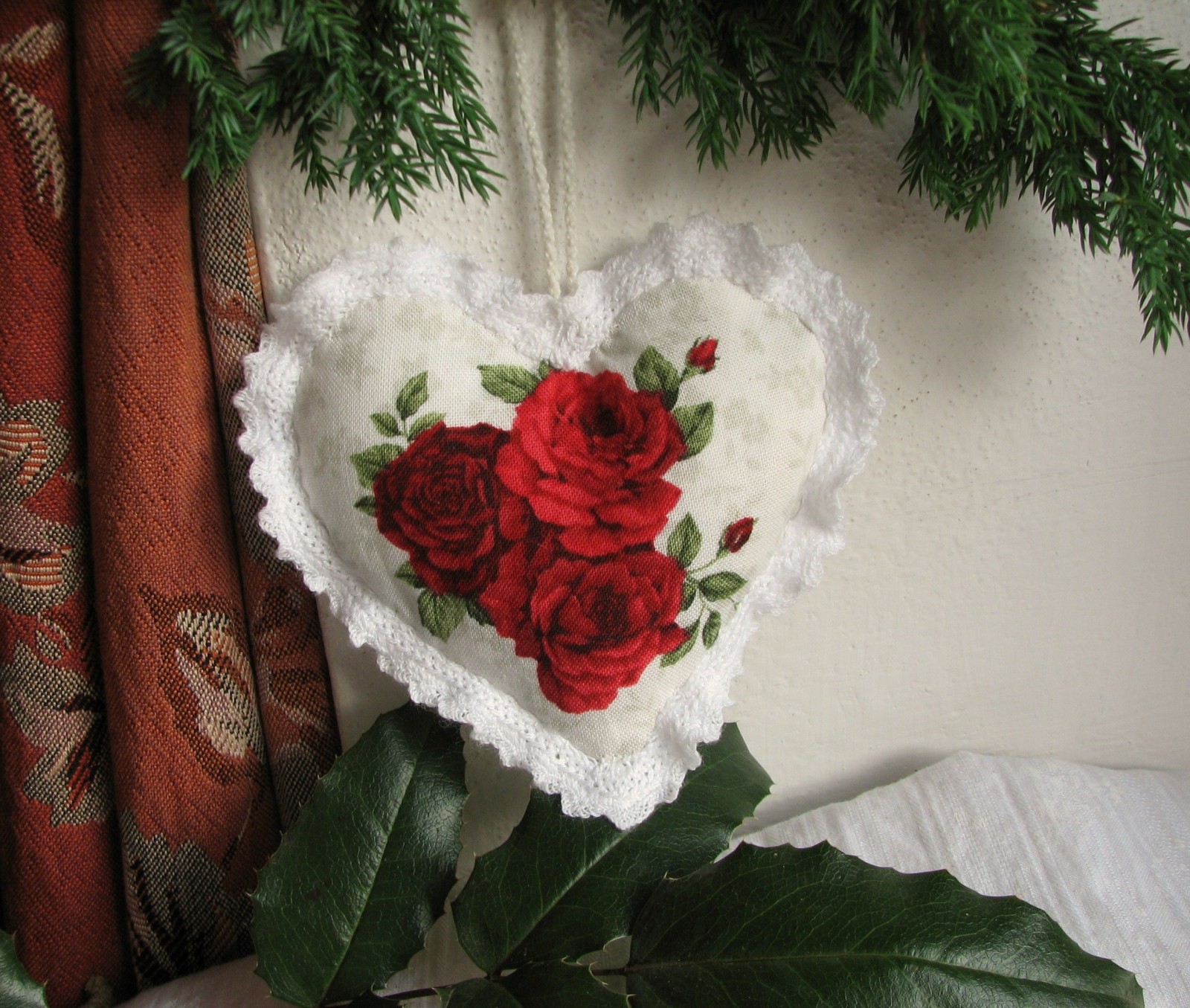 Srdíčko se třemi  růžičkami