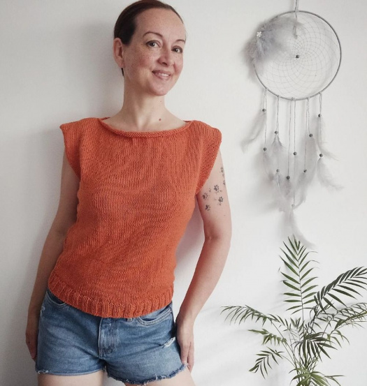 letní top na ramínka XS - M
