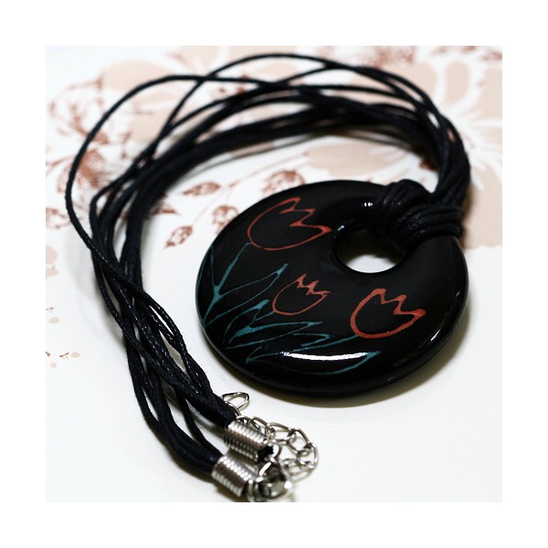 Malovaný náhrdelník