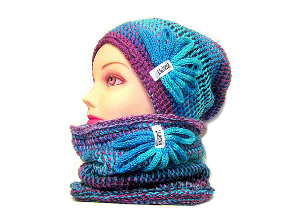 SOUPRAVA ČEPICE A NÁKRČNÍKU S APLIKACÍ -merino+akryl