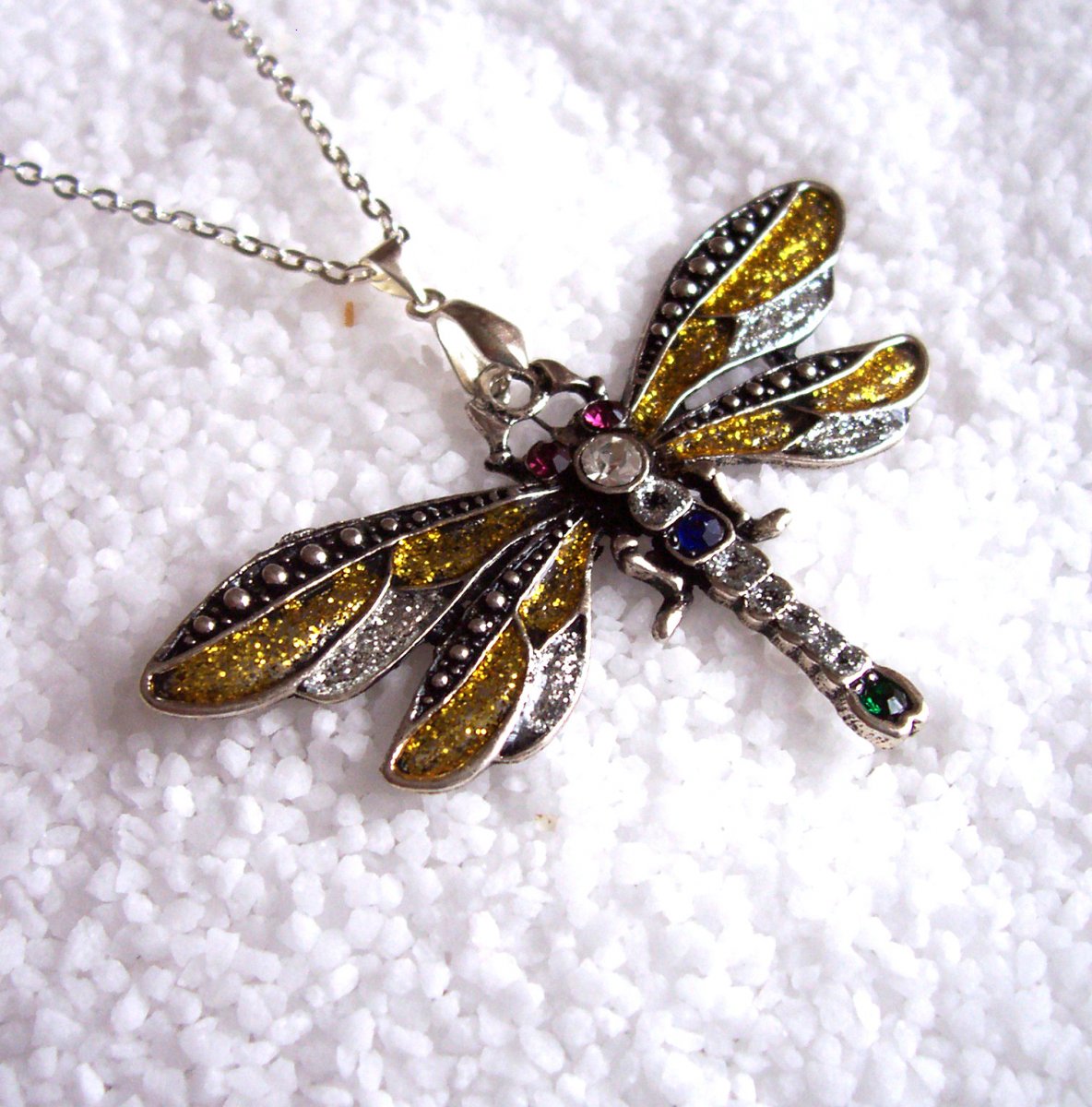 Náhrdelník s vážkou